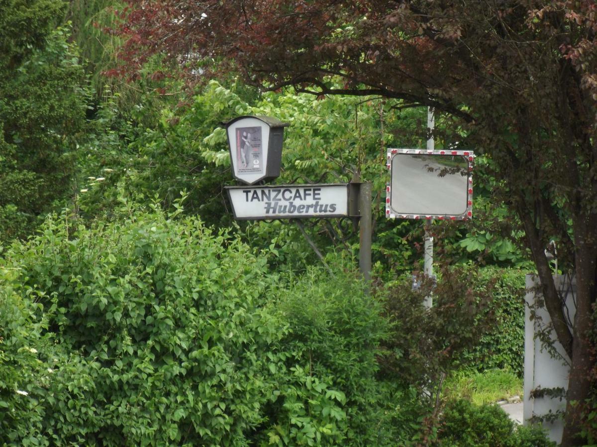 Gaestehaus Hubertus Apartamento